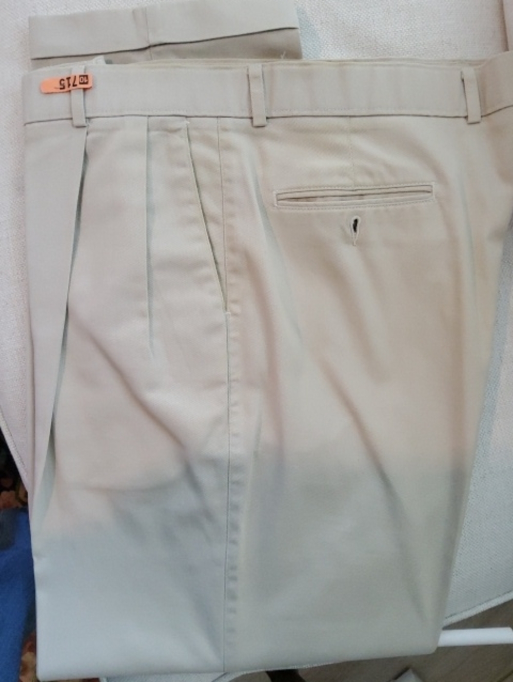 Men's Classic Pleated Dress Pants in Light Khaki  38 X 30